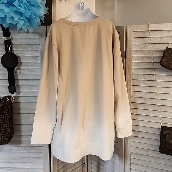 d & Co. Brand womans sweatshirt - Picture 4 of 7